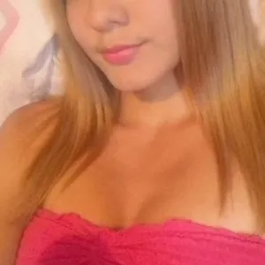 Marilin19 from myfreecams