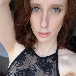 FoXXXyGamer from myfreecams