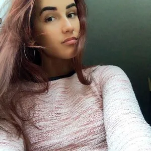 CrazyPilar91 from myfreecams