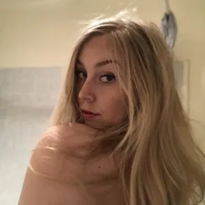 Camille_baby from myfreecams