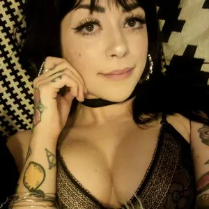 BadVal from myfreecams