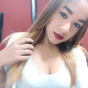 NataliaNattie from myfreecams