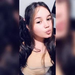 Vanne22 from myfreecams