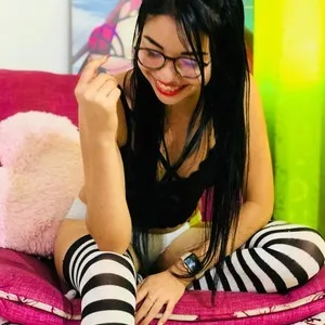 little_emilly from myfreecams