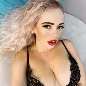 Lovely_Lindaa from myfreecams