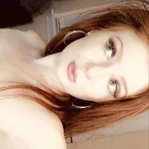 GingerSnapG from myfreecams