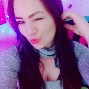 lily_wonder from myfreecams