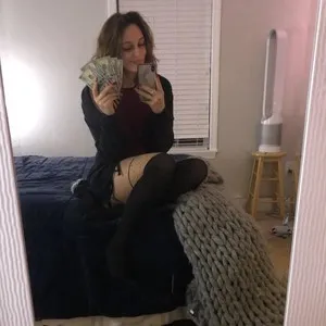 Maeven_Rose from myfreecams