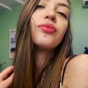 Nikistaar from myfreecams