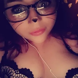 FoxyMoolie from myfreecams