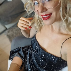 camsex chat Elena TheSoul