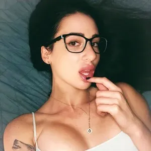 AthenaOG from myfreecams