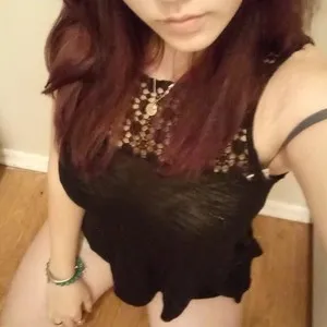 SceneQueenIcy from myfreecams