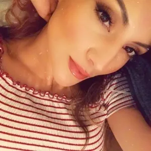 AnikaNova from myfreecams