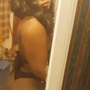 BigRoundBunz from myfreecams