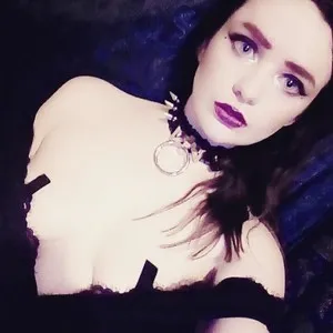 Deadlylilac from myfreecams