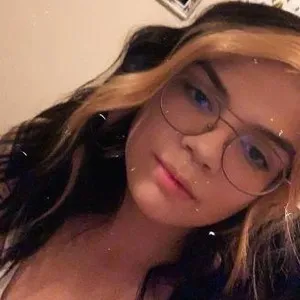 Evebot_3000 from myfreecams