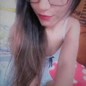 Zara1_ from myfreecams