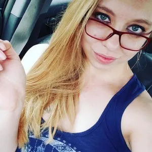 Goddess_less from myfreecams