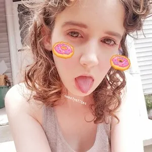 SweetPetites from myfreecams