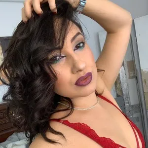 LucyQuin from myfreecams