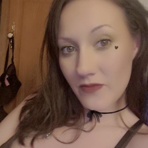 FionaDazed's profile picture