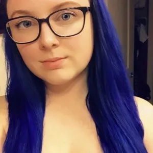 Alexis_blu from myfreecams