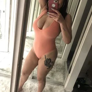 Cubanlinq from myfreecams