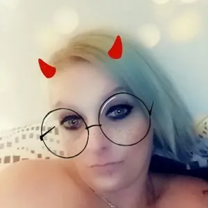 CANDY_B_420 from myfreecams