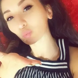 Molly_Miss from myfreecams
