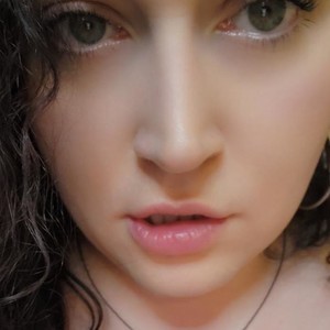 mfc BirthdaySiren webcam profile pic via livesex.fan