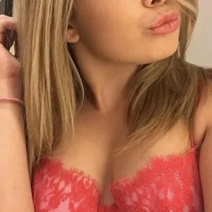 Aubrey_Chase from myfreecams