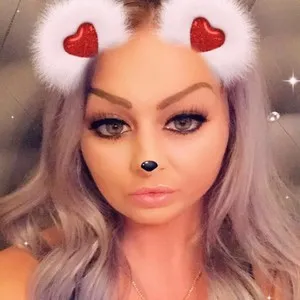 Tesssa7 from myfreecams