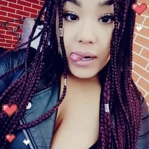 EbonnyHh from myfreecams