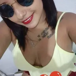 Queensara_12 from myfreecams