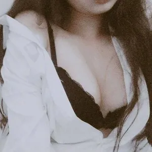 Cherry_Bigtit from myfreecams