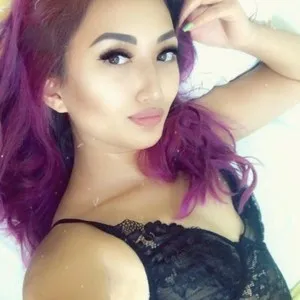 glo_aisi from myfreecams