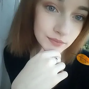 Sexy_lips_x from myfreecams