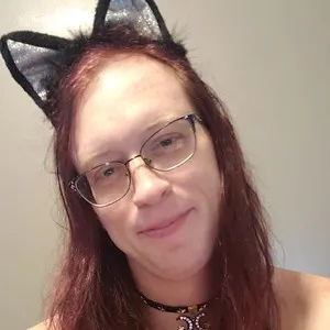 Annamouse324 from myfreecams