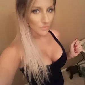 Alexis_starr from myfreecams
