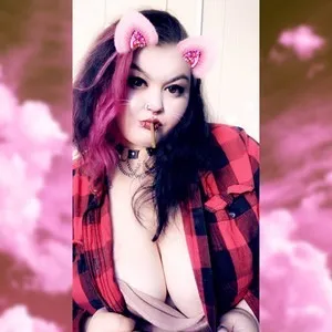 GothQueen420 from myfreecams