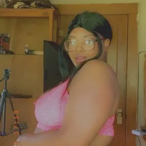 ThickArie from myfreecams