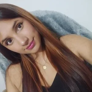 Julieth1_ from myfreecams