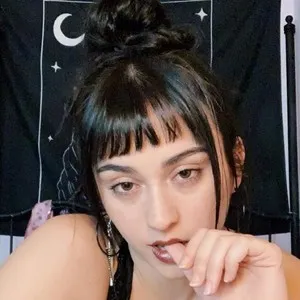 lovesickluna from myfreecams