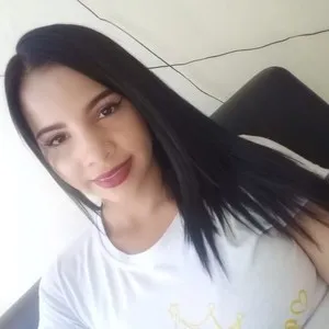 Laura_giraldo from myfreecams