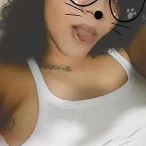 Kattiiee97 from myfreecams