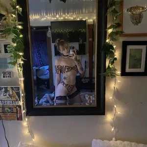 Camillegrey from myfreecams