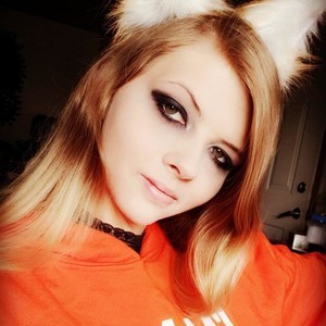 MystykVIxen's profile picture