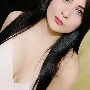 Sharlott336 from myfreecams