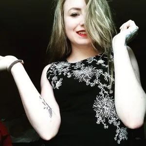 LOVE_MI from myfreecams